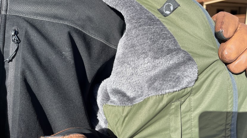 gemyse men's mountain fleece lining - a faux-fleece lining adds warmth and a coziness that other jackets...