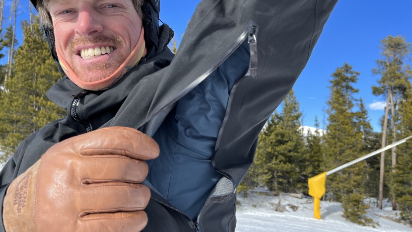 arc'teryx sabre jacket - long pit zips allow air to escape during high-output skiing.