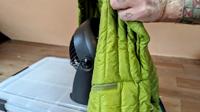 rab microlight alpine - the mirolight alpine blocked most of the wind generated in our wind...