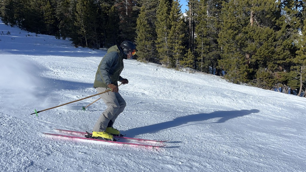 helly hansen legendary insulated - ripping up the groomers on a cold day in the helly hansen legendary...