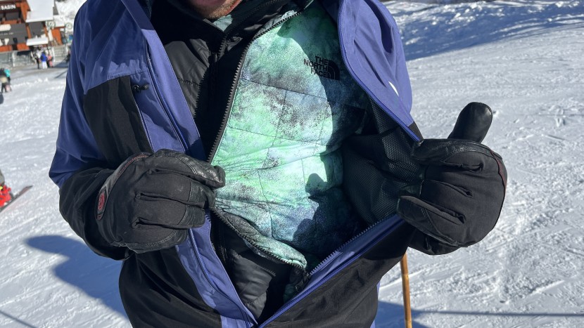 ski jacket men - inner synthetic insulating layers, either separate or placed...