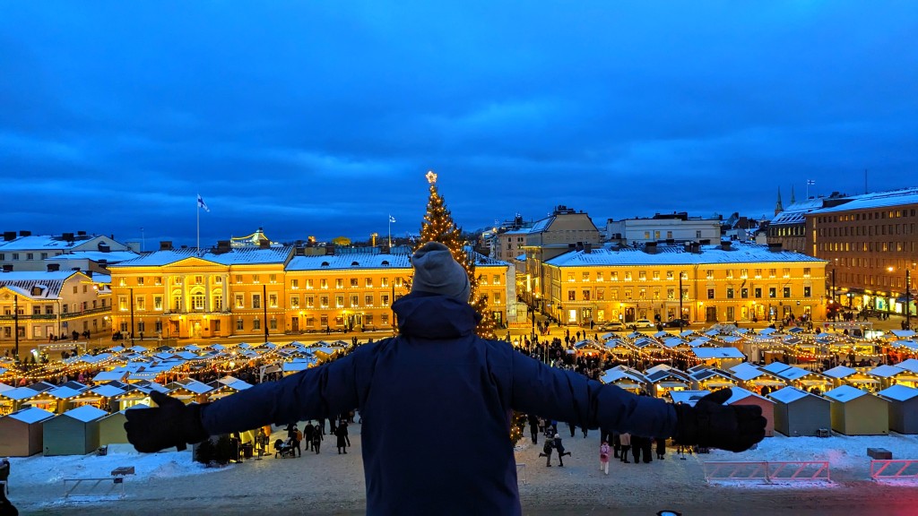 patagonia tres 3-in-1 parka - looking out over the annual christmas market in helsinki, finland...