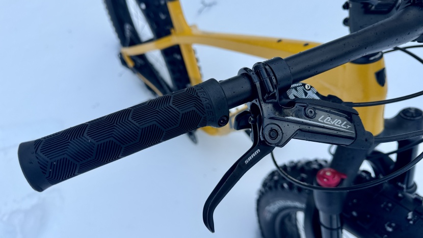 we don't love the level t brakes but with thick winter gloves, it...