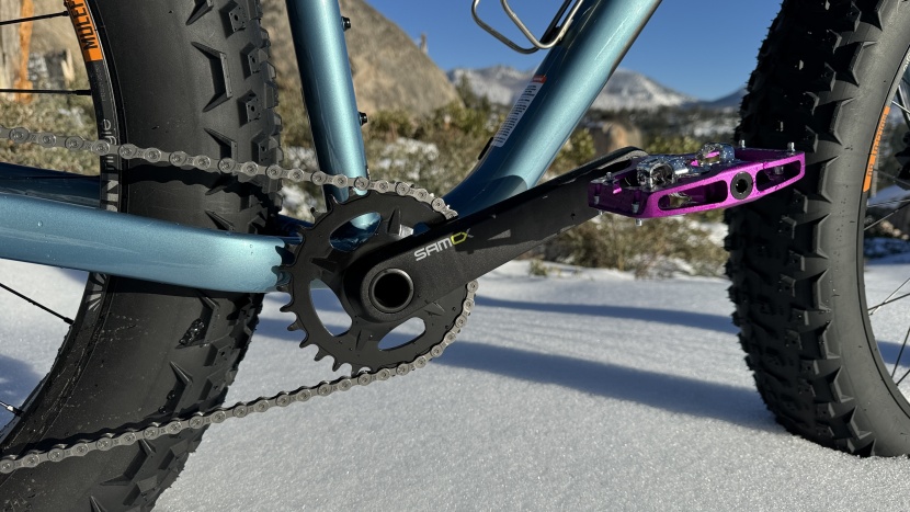 salsa heyday advent - the 30t chainring provides good gearing and clearance down low.