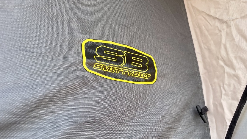 smittybilt gen2 overlander - this version of smittybilts rooftop tent uses 600d ripstop for the...