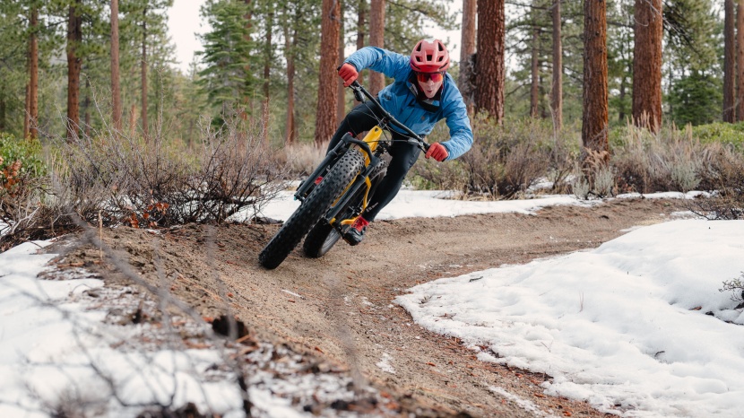 trek farley 7 - when the snow runs out, the farley delights in dirt duty.