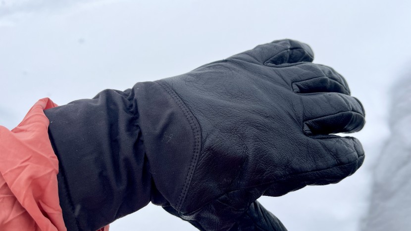 black diamond tour - the black diamond tour offers enough warmth and weather protection...