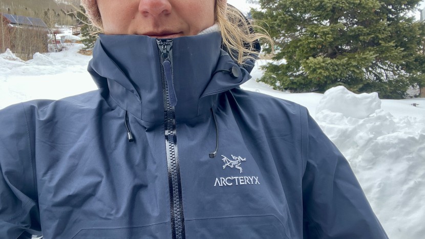arc'teryx beta ar jacket for women - the high collar of the beta ar helps to add extra coverage in stormy...