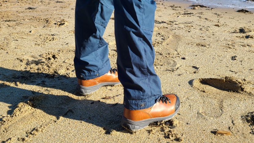 fjallraven vidda pro trousers for women - these pants are thicker and less breathable than some we tested. the...