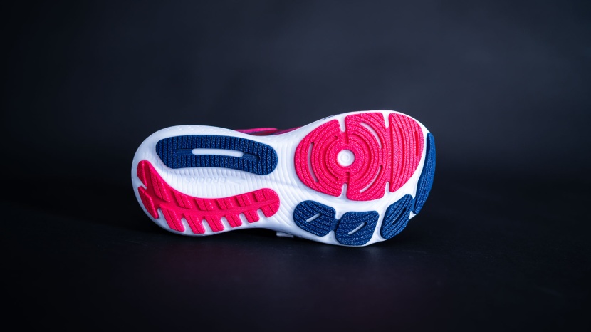 brooks glycerin 21 for women - the variability across the outsole of the glycerin makes it one of...