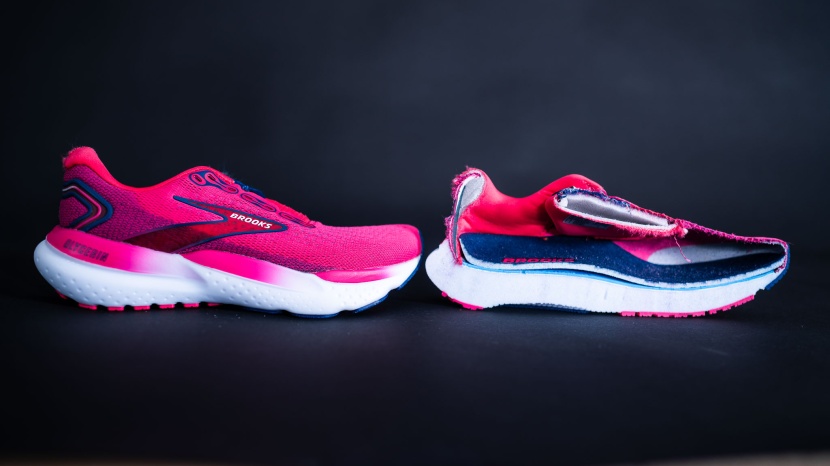 brooks glycerin 21 for women - each women's size 6.5 weighs in under 8 ounces, but its weigh...
