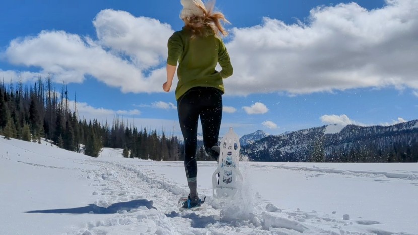 snowshoes womens - if you're going the distance and going for speed, a winter snowshoe...