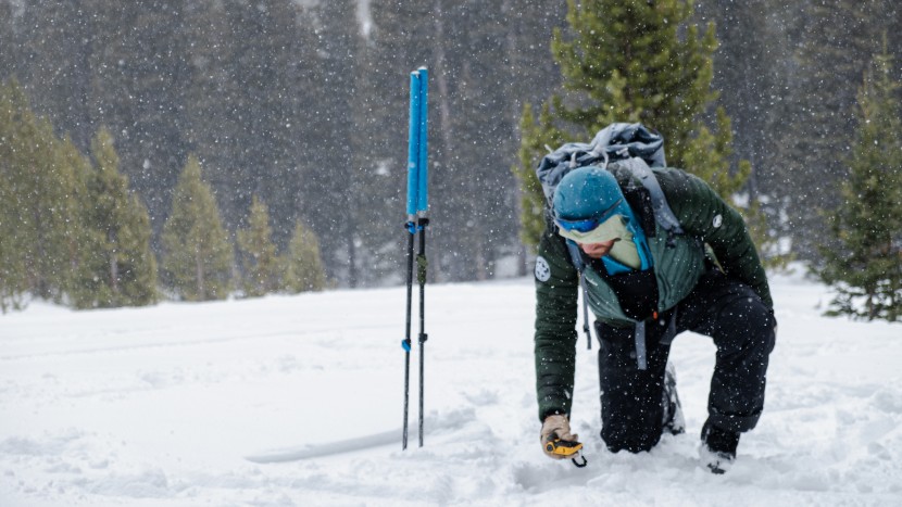 avalanche beacon - even though speed may be the tracker4's super power, it is still...