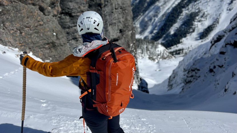 avalanche airbag - for fast and steep descents, we especially appreciated the litric...