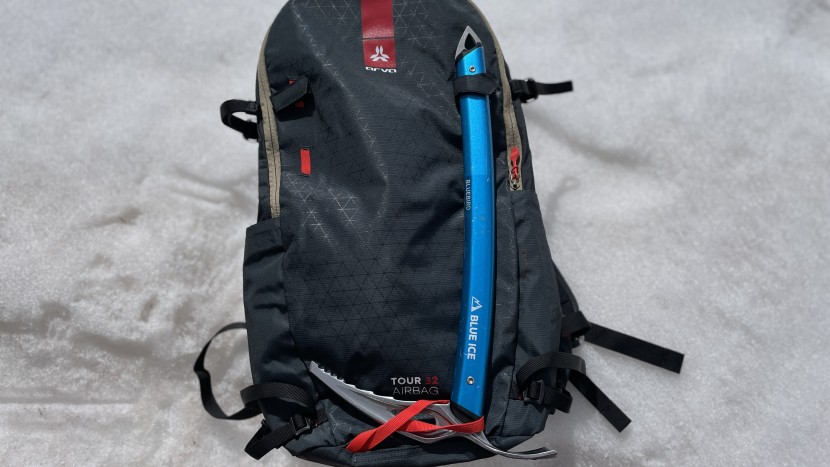 the larger tour 32 l pack offers additional carrying capacity for...
