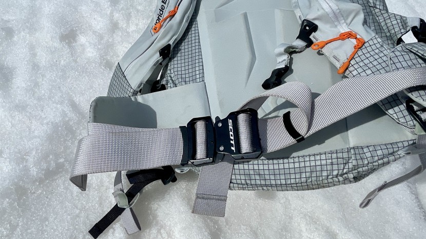 scott patrol e2 30l - the metal buckle of the patrol e2 was finicky, and especially...