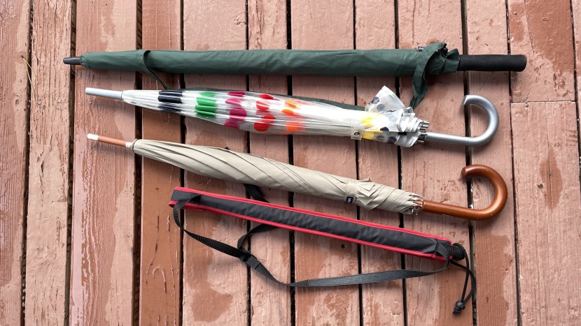 umbrella - from handle design to length to weight to materials used -- the list...