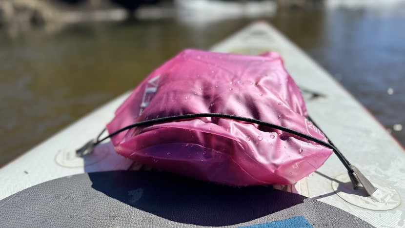 the heeta 20l has enough waterproofing to keep your valuables dry...