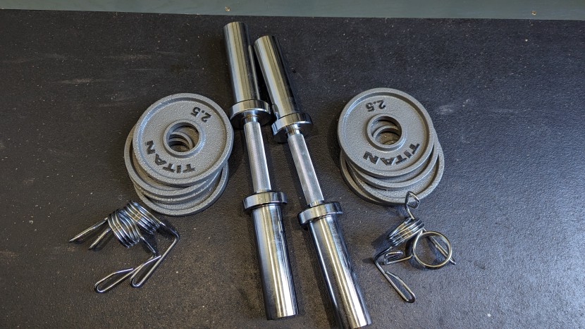 to keep things balanced, you'll want four of each plate size you...