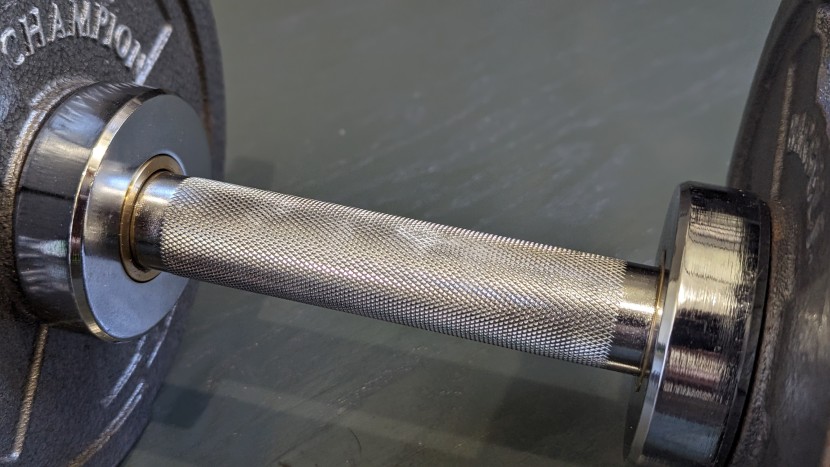 titan fitness loadable olympic handles - full-length knurling on the titan handles provides a secure grip...