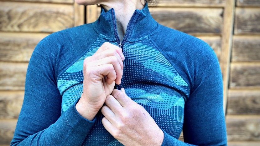 base layer womens - a quarter zip feature is perfect for offloading or containing body...