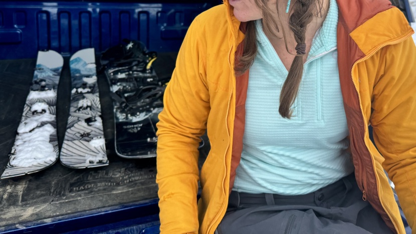 outdoor research vigor grid quarter zip for women - the stretchy fabric doesn't catch, and there is much additional room...