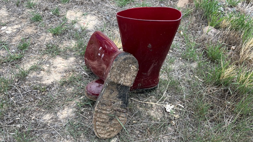 kamik heidi 2 - despite the sleek appearance, the heidi 2 isn't afraid to get dirty...