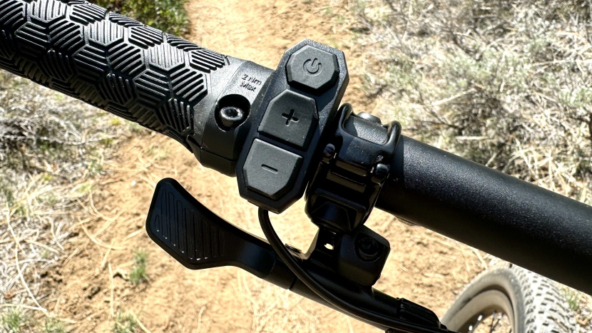 aventon ramblas - the user-friendly remote is perfectly positioned, allowing easy use...