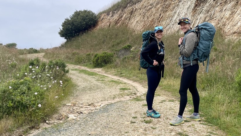 osprey renn 65 - the osprey renn, pictured on the right, has an impeccable suspension...