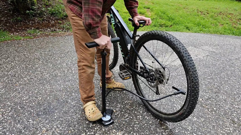 bike pump - aside from our best for air displacement award winner, the bontrager...