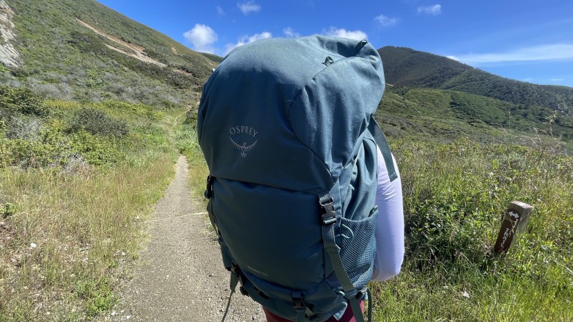 osprey renn 65 - the added loops are helpful, but the renn is lacking the exterior...