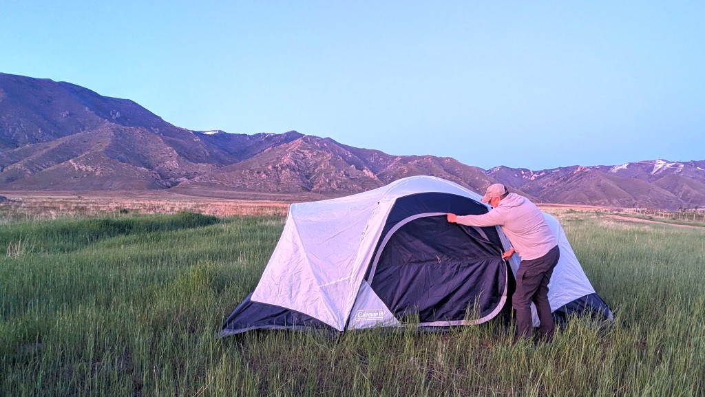 coleman skydome xl 8 - the tent is pitched. rainfly is attached. now time to check out the...