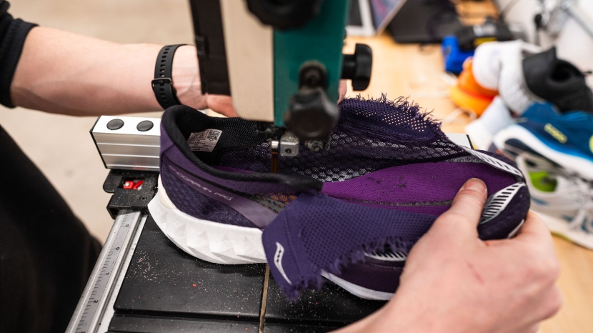 saucony endorphin pro 4 - we think a bit of weight penalty for increased stability is a good...