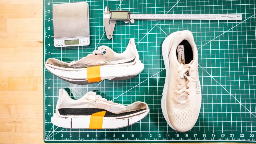 the lightweight materials that make up the mach allow it to be peppy...