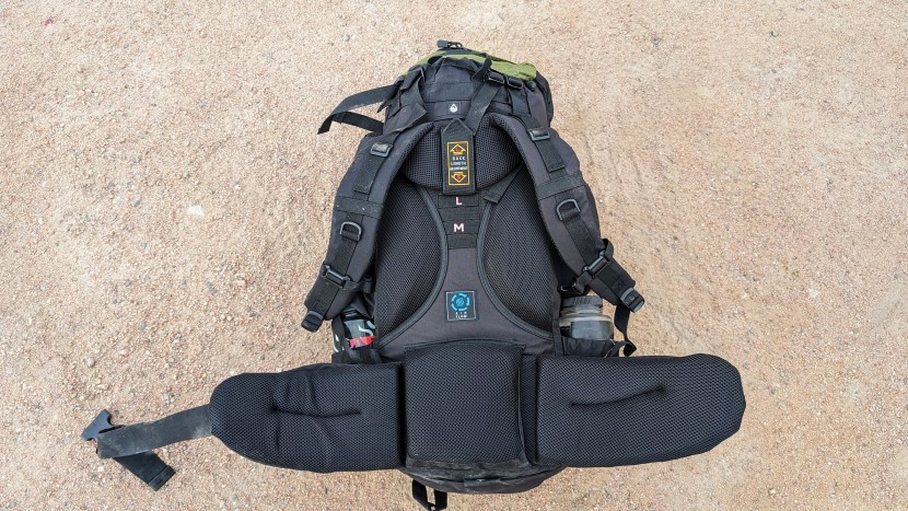 teton sports 55l scout - the scout has an extremely wide hip belt and lumbar pad, which we...
