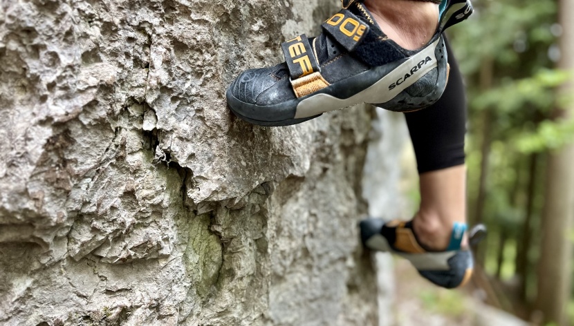 scarpa booster - thanks to its soft design, these shoes smear well even on small...