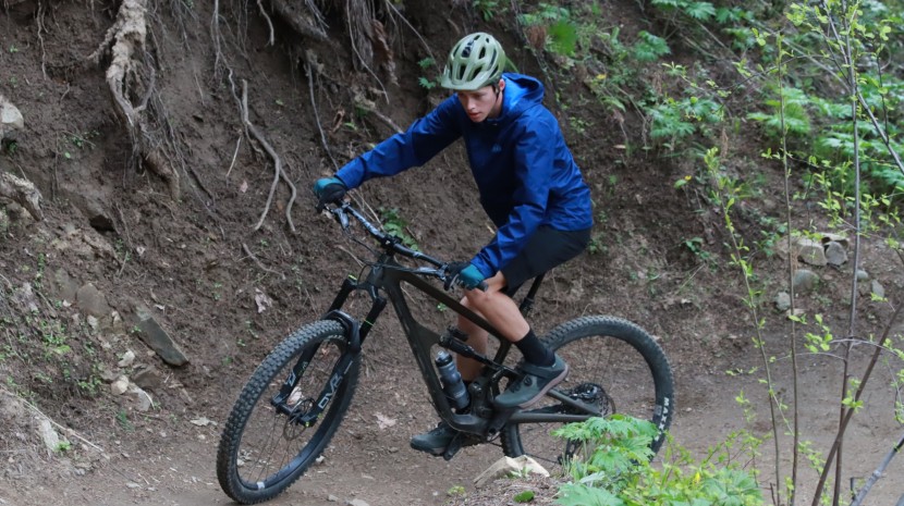 shimano ge900 - these shoes offer plenty of power transfer