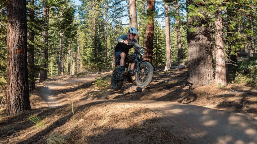 ride1up revv 1 fs - when we say that the revv 1 is fun off-road, we really mean it.