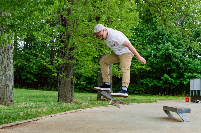 skate shoes - the emerica pillar mid's suede upper meant a consistent flick for...