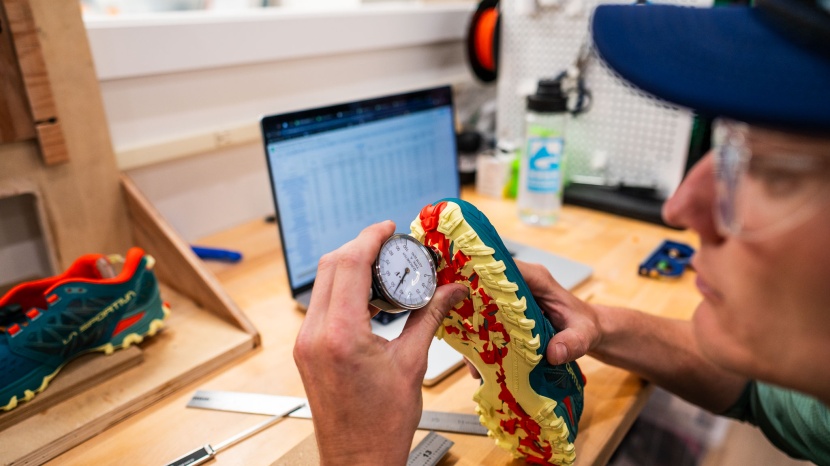 la sportiva bushido iii for women - the layout of the lugs helps you stop and turn on a dime - even if...