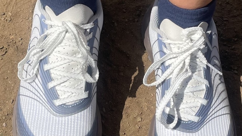 nnormal tomir 2.0 for women - the asymmetrical lace bed helps the laces stay secure and taut as...