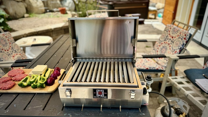 solaire everywhere - so who's ready to grill? this efficient little grill is excellent...