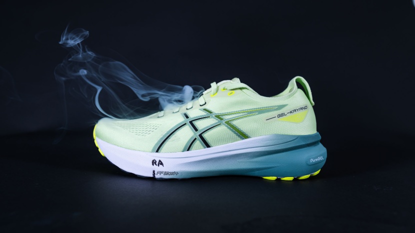 asics gel-kayano 31 - the upper is comfortable and works well.