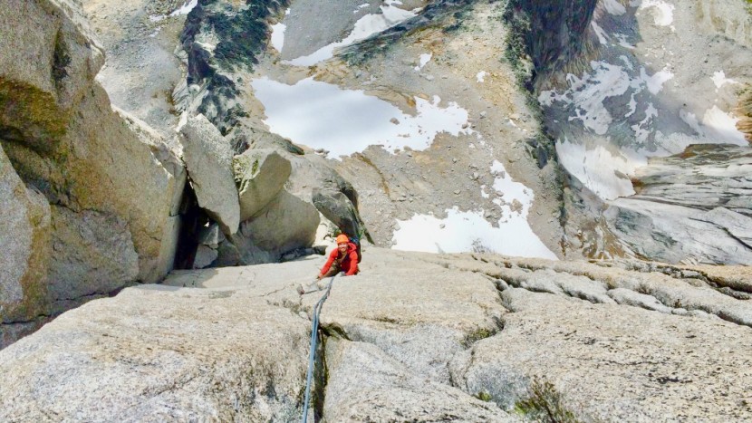 climbing rope - skinny single ropes, between 8.5 and 8.9 millimeters, are most at...