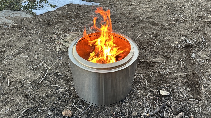 solo stove bonfire 2.0 - the bonfire 2.0 is both visually appealing and easy to move.
