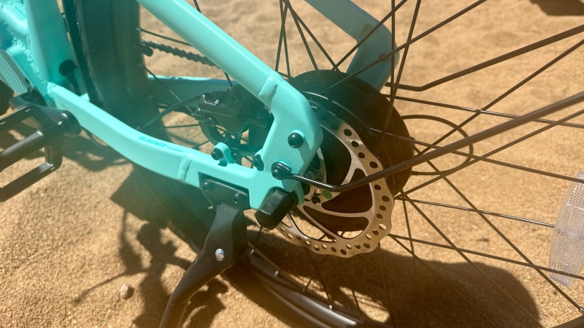 the 500w hub motor produces a gentle assist but uses less of the...