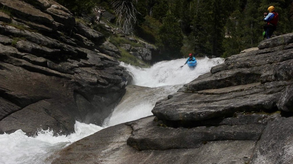 water shoes womens - whether you are setting safety for your friends or taking photos...