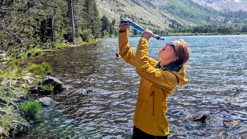 rab kinetic 2.0 for women - the relaxed fit is highly mobile and easily paired under or over...