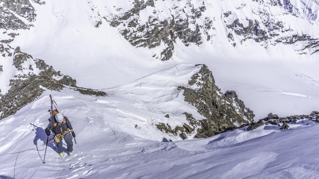 rei co-op traverse 32 - large packs offer the flexibility to bring all the essentials for a...