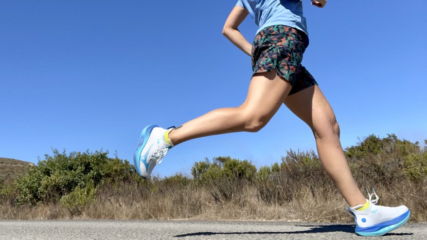 mizuno neo vista for women - a heel striker's dream, the bounce, cushion, and comfort of the neo...